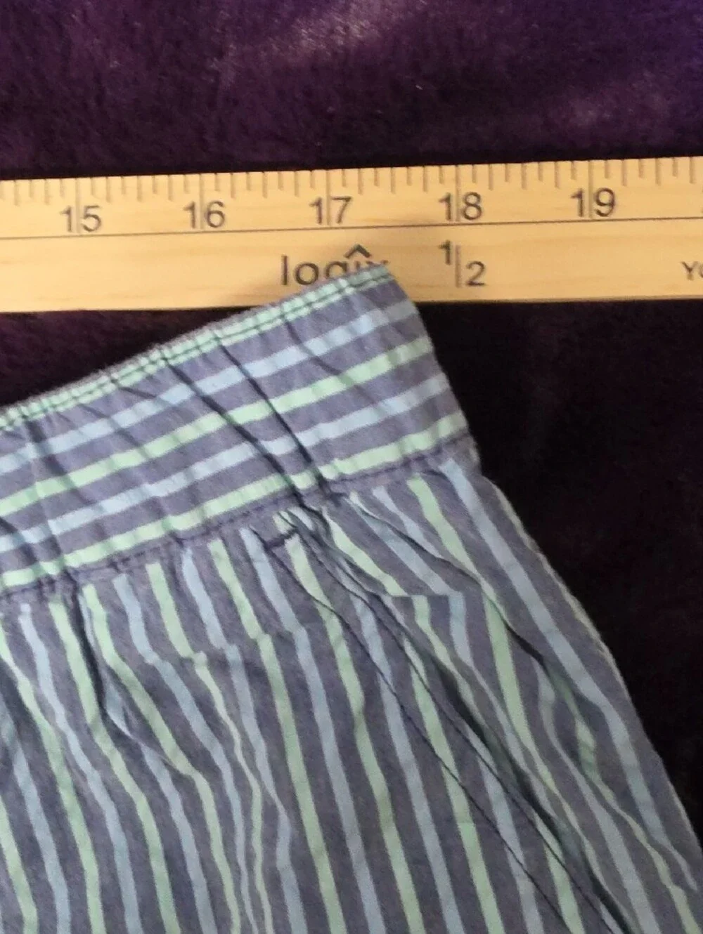 chubbies Light Blue & White Seersucker Stripe Flat Front Shorts Sz XXL
